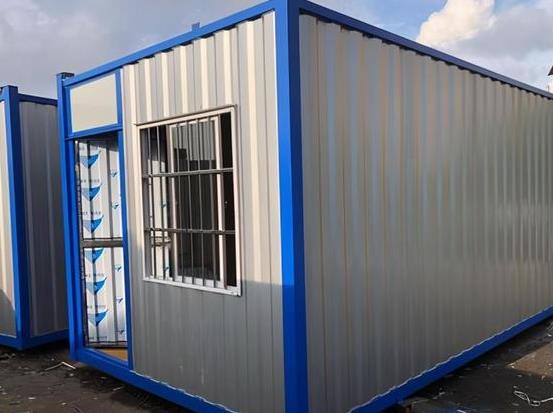 活動房安裝為什么選防火板！來看襄陽遠(yuǎn)大彩鋼活動房廠家的建議